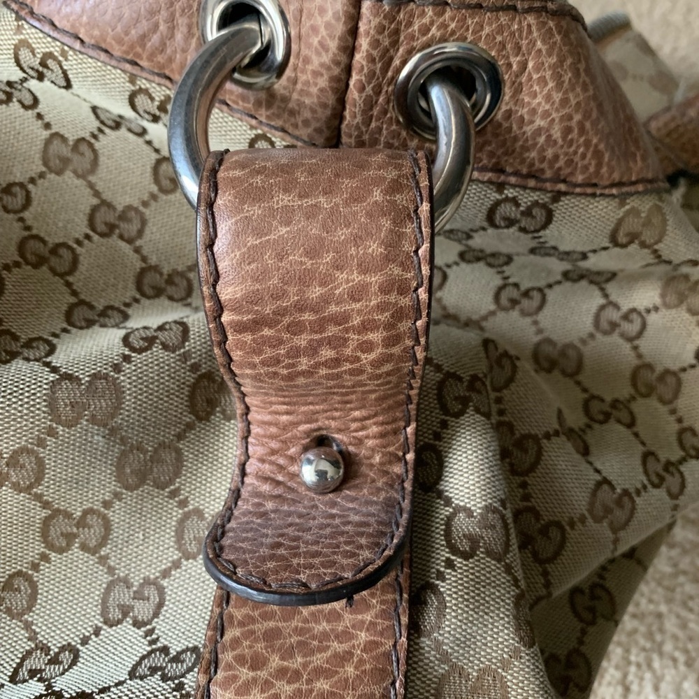 Gucci Beige and Brown Vintage Canvas Bamboo Bar women’s Handbag - Picture 14 of 16